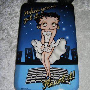 🎁Betty Boop Hanging Sentiment Sign “When you’ve got it… Flaunt It"